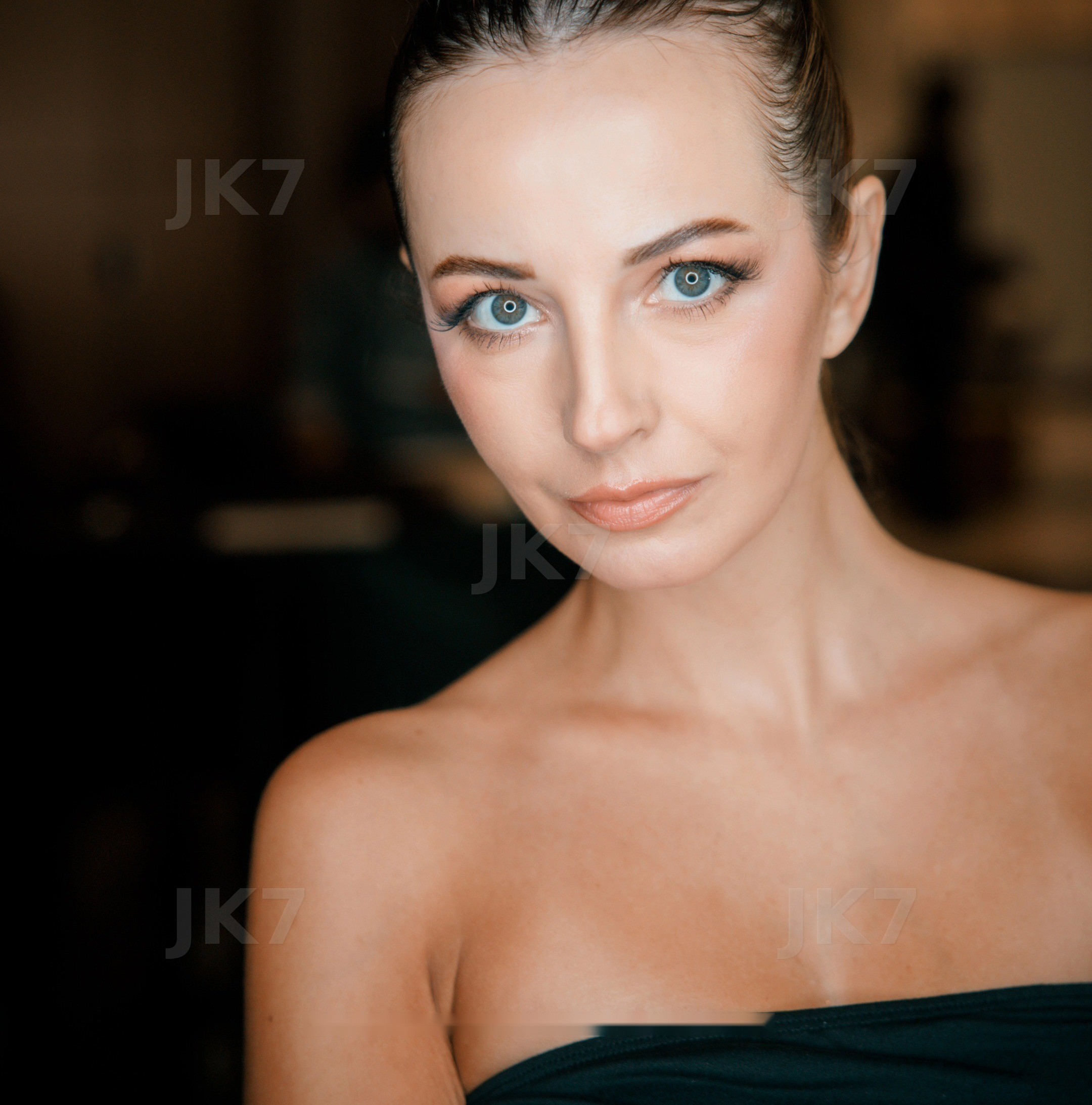 JKT-UA-0002, photo 1